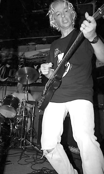 http://www.thenervemagazine.com/images/2006/10/agingyouth.jpg